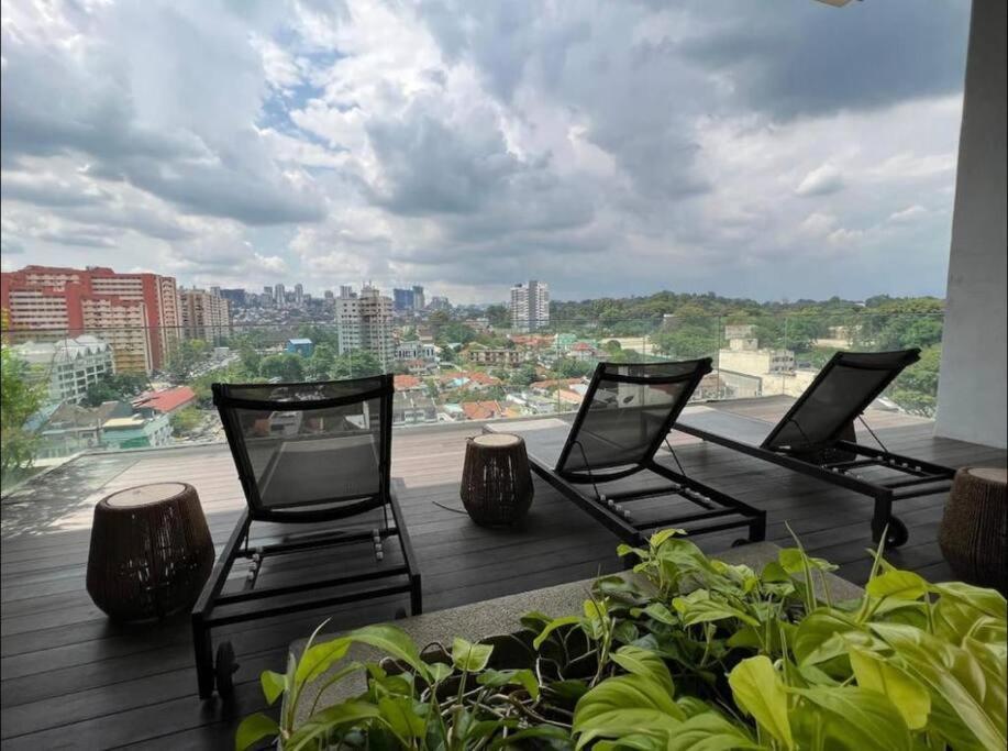 Klsentral/bangsar/midvalley/6px/netflix/balcony *