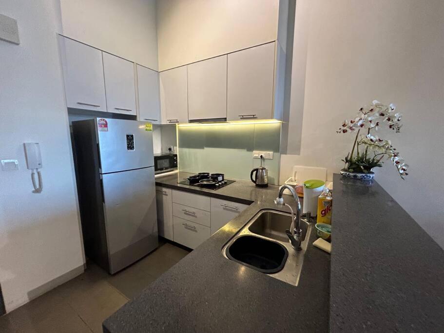 Klsentral/bangsar/midvalley/6px/netflix/balcony Pangsapuri *